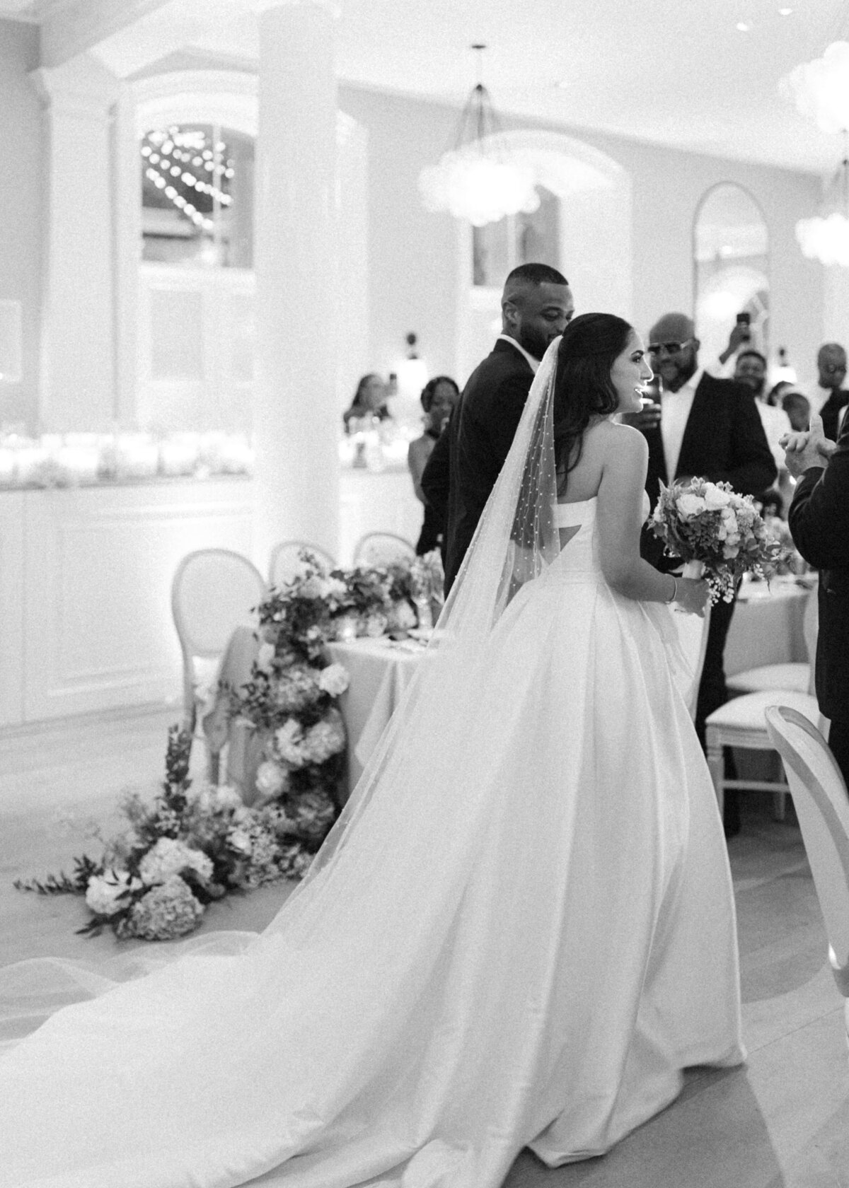Noor-Tumi-Wedding-Spring-Somerset-House-Chloe-Winstanley-Photography-403
