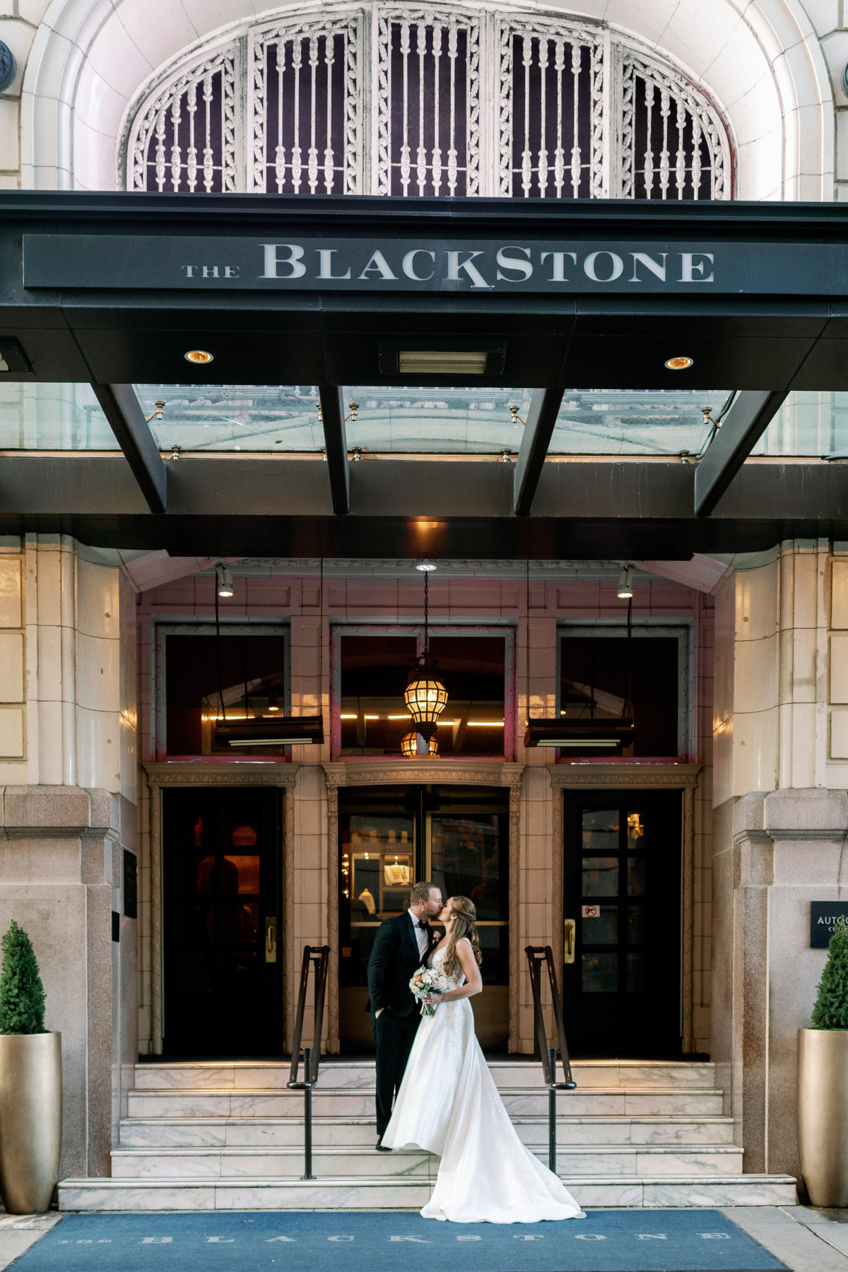 blackstone-hotel-chicago-wedding-jb-309