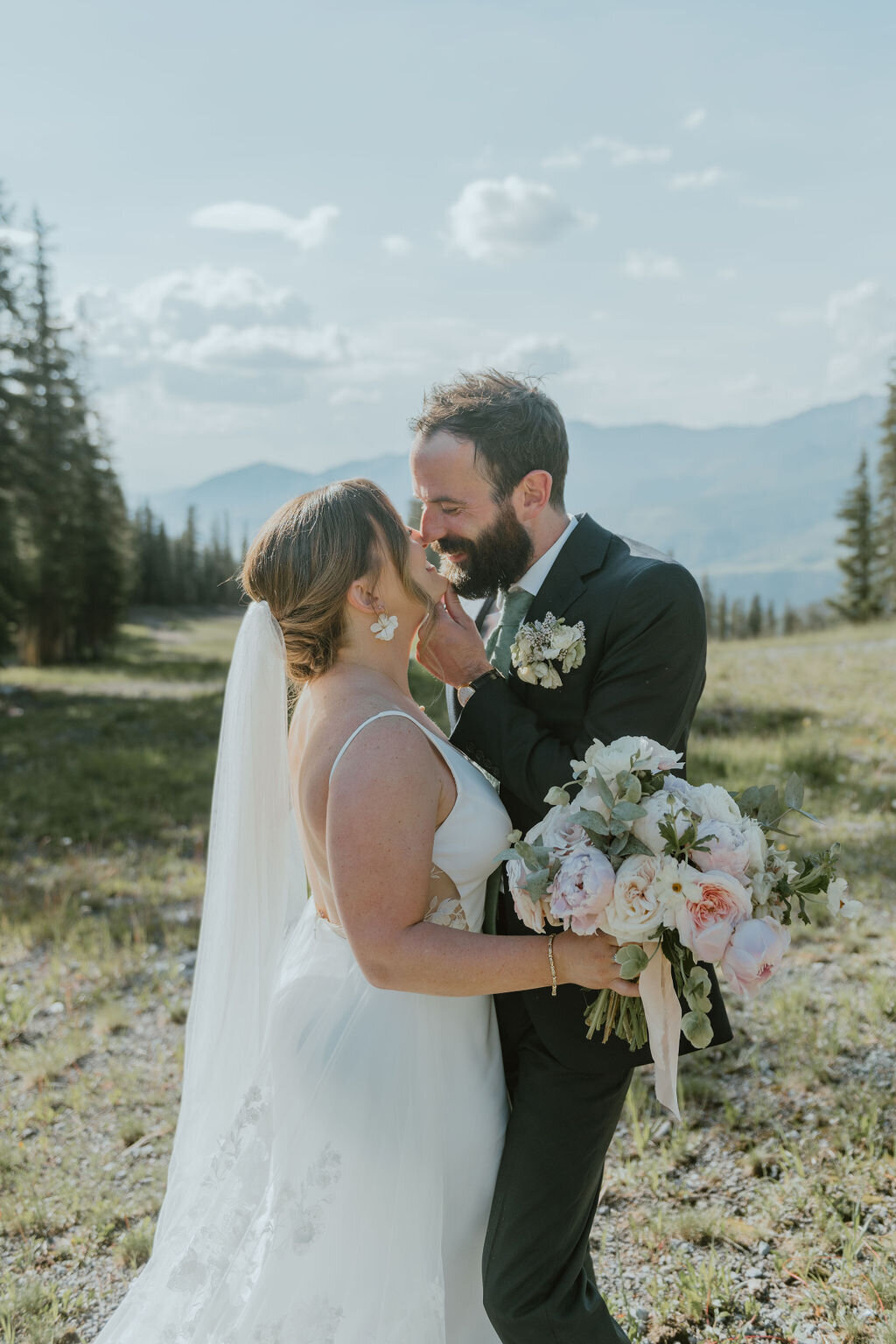 July2024.ChelseaandJake.AubreyBethPhotography-435-436