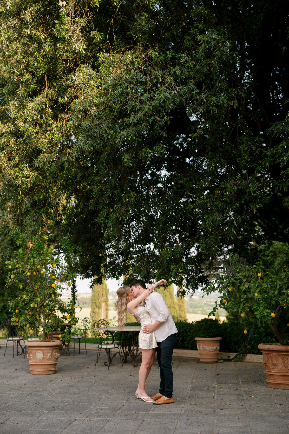 villa-valentini-bonaparte-umbria-italy-destination-wedding-photography-8