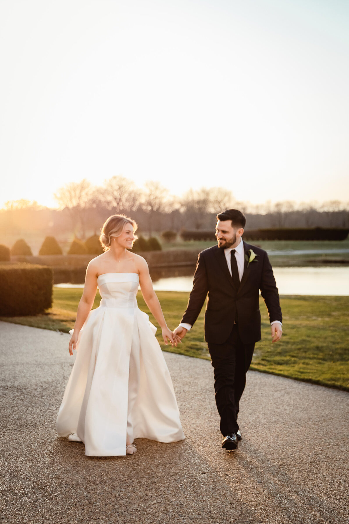 Nicole-Marcelle-Photography_115_spring-country-club-wedding-juliet-marko