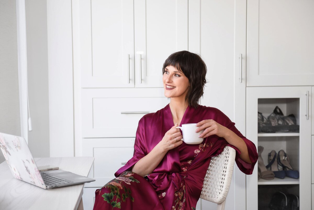 Polished branding photography perfect for entrepreneurs and small business owners.
