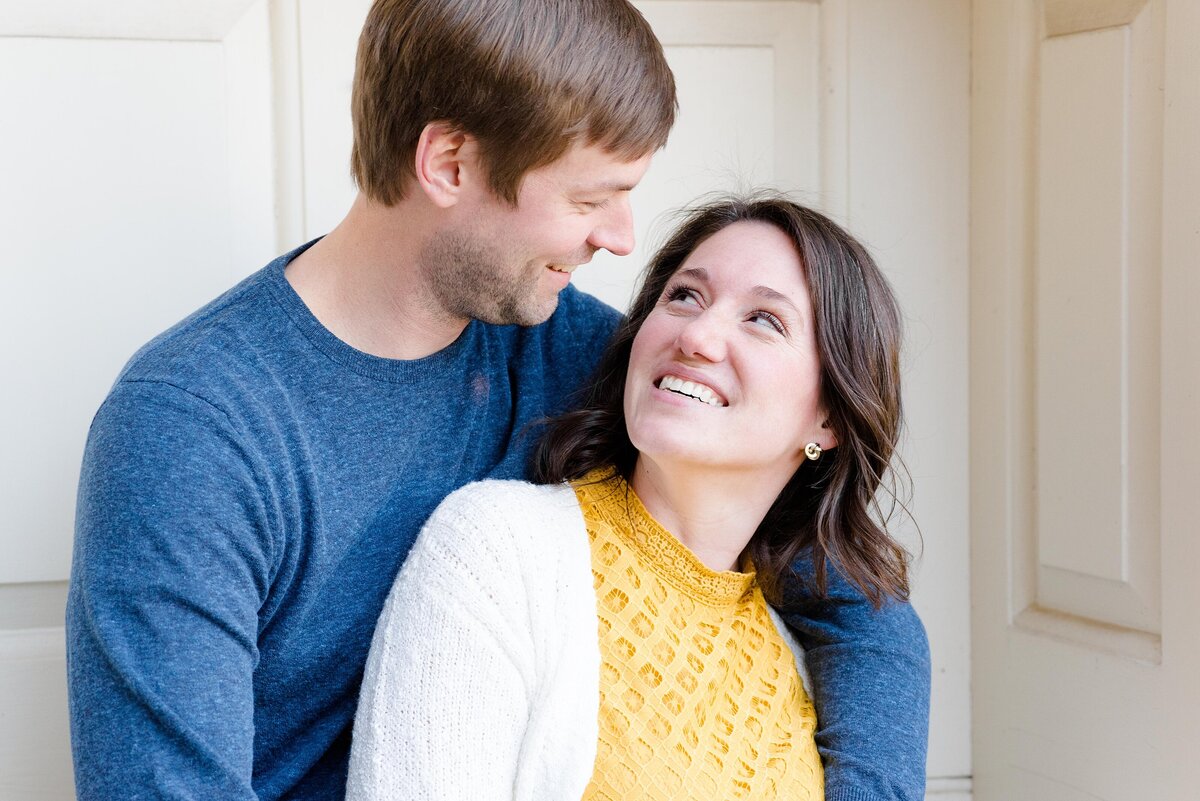 8_prophecy-creek-park_spring-family-session_blue_yellow_ambler-pa