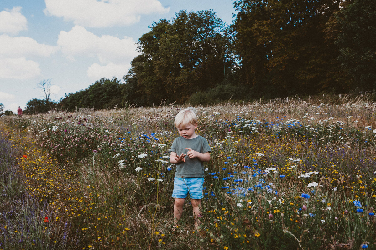 The beautiful sights of Bansted Lavender fields make the perfect backdrop for family photos