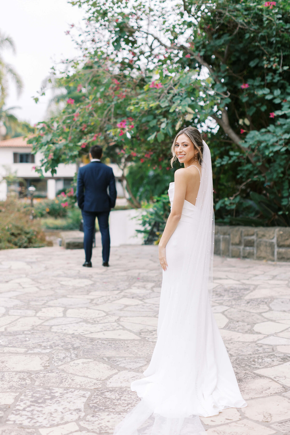 Villa-&-Vine-Wedding_Santa-Barbara-Wedding_Southern-California-Wedding-Photographer_Lisa-Leanne-Photography_17