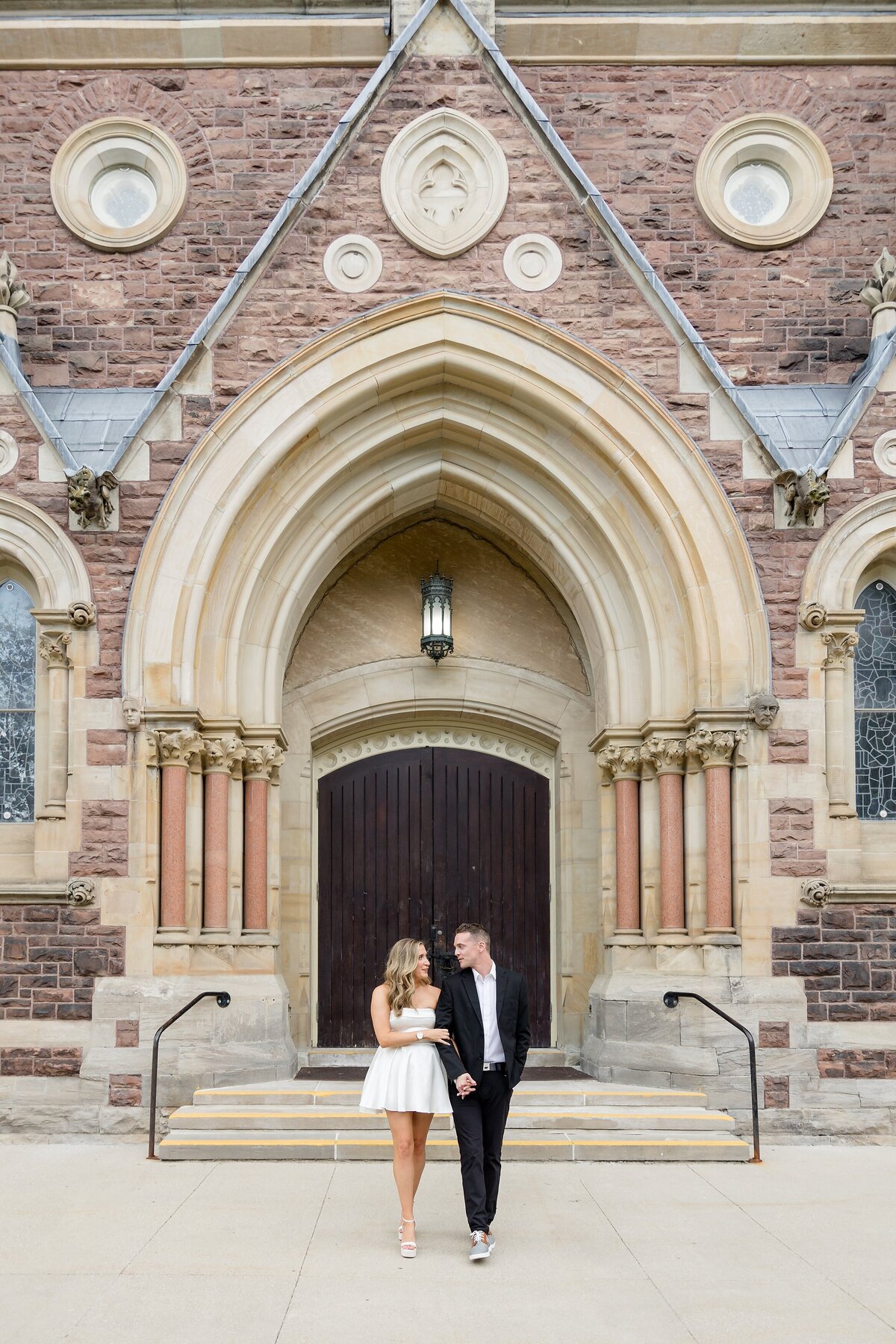 Taylor and Mark Engagement - Dylan and Sandra Photography - 0001