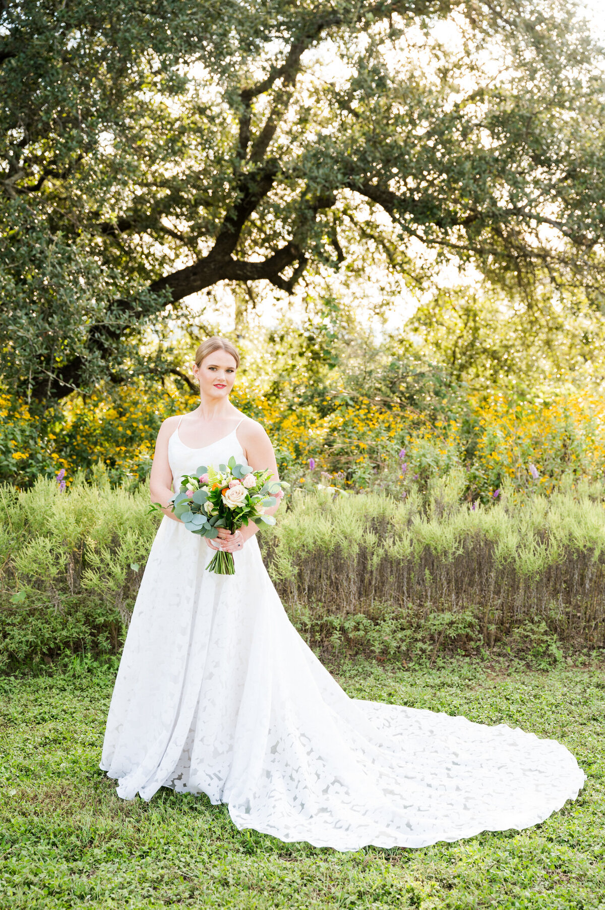 Vintage Villas Texas Bride