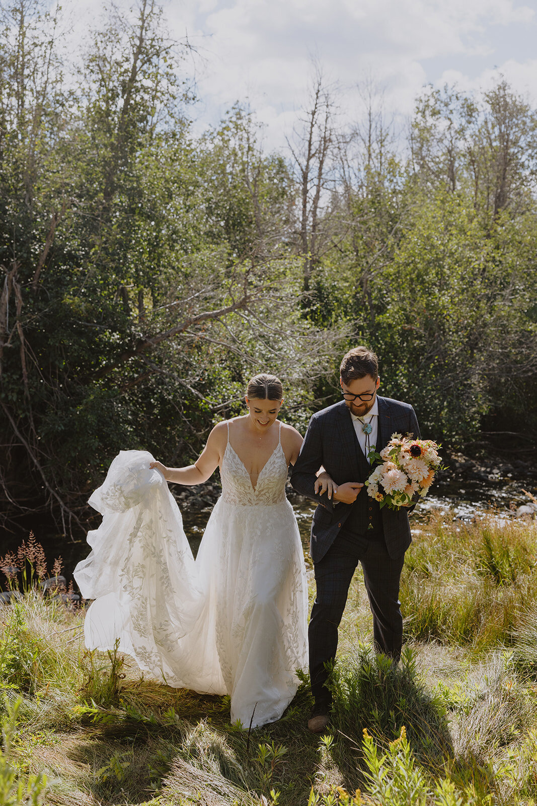 trail-creek-cabin-end-of-summer-wedding-kelly-jackson-first-look-171