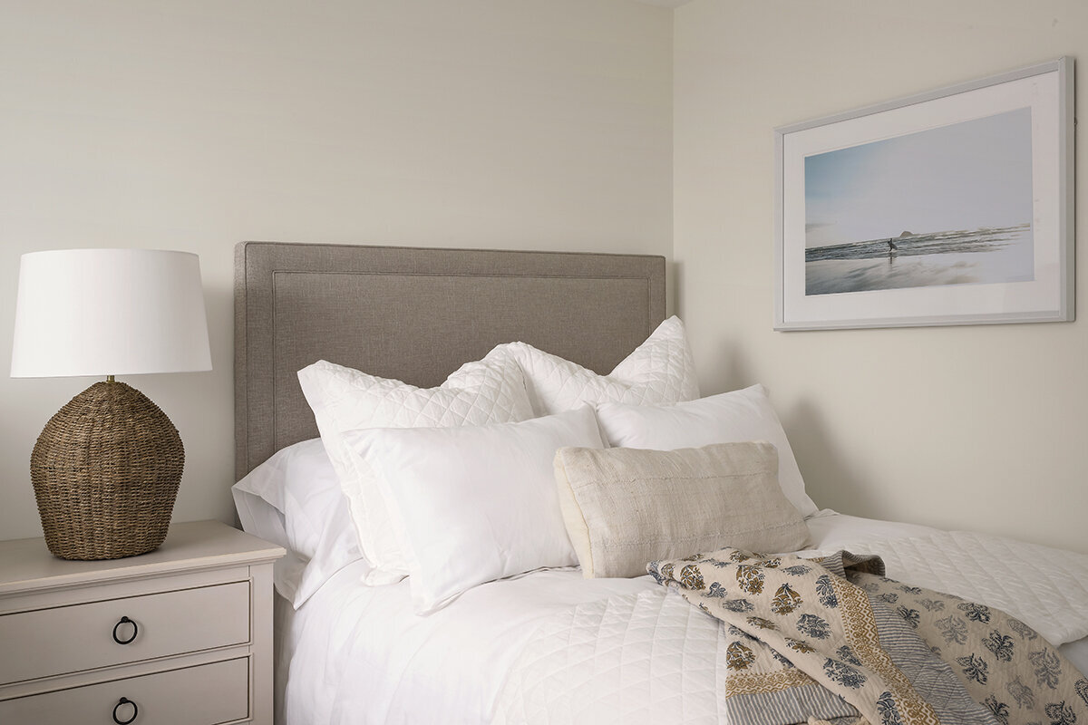 guest-bedroom-bedding