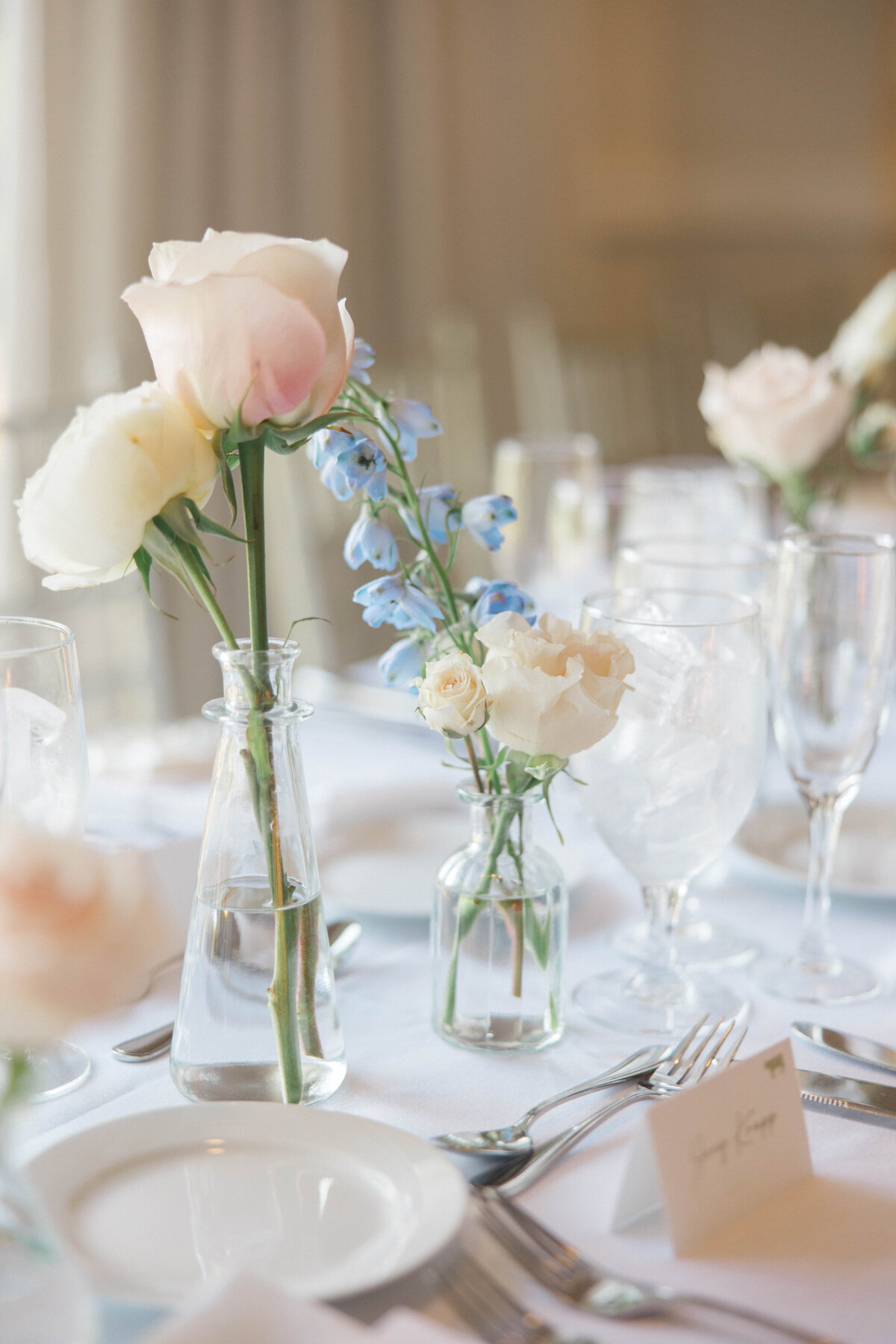 Molly Sue Photography New Jersey + East Coast Wedding Photographer Romantic Imagery Engagement Lifestyle Heirloom Wedding Albums49648