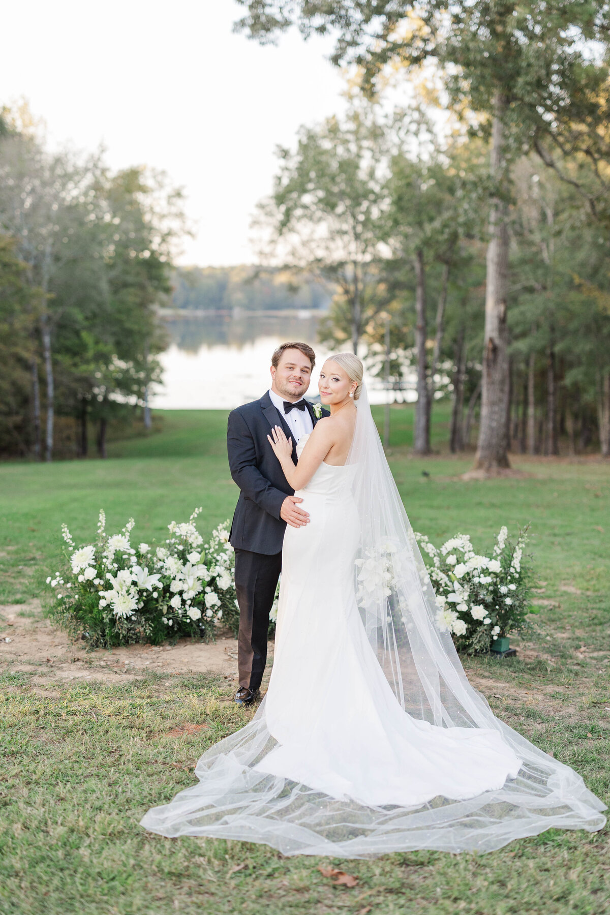 Magills-Wedding-SNEAKPEEK-79