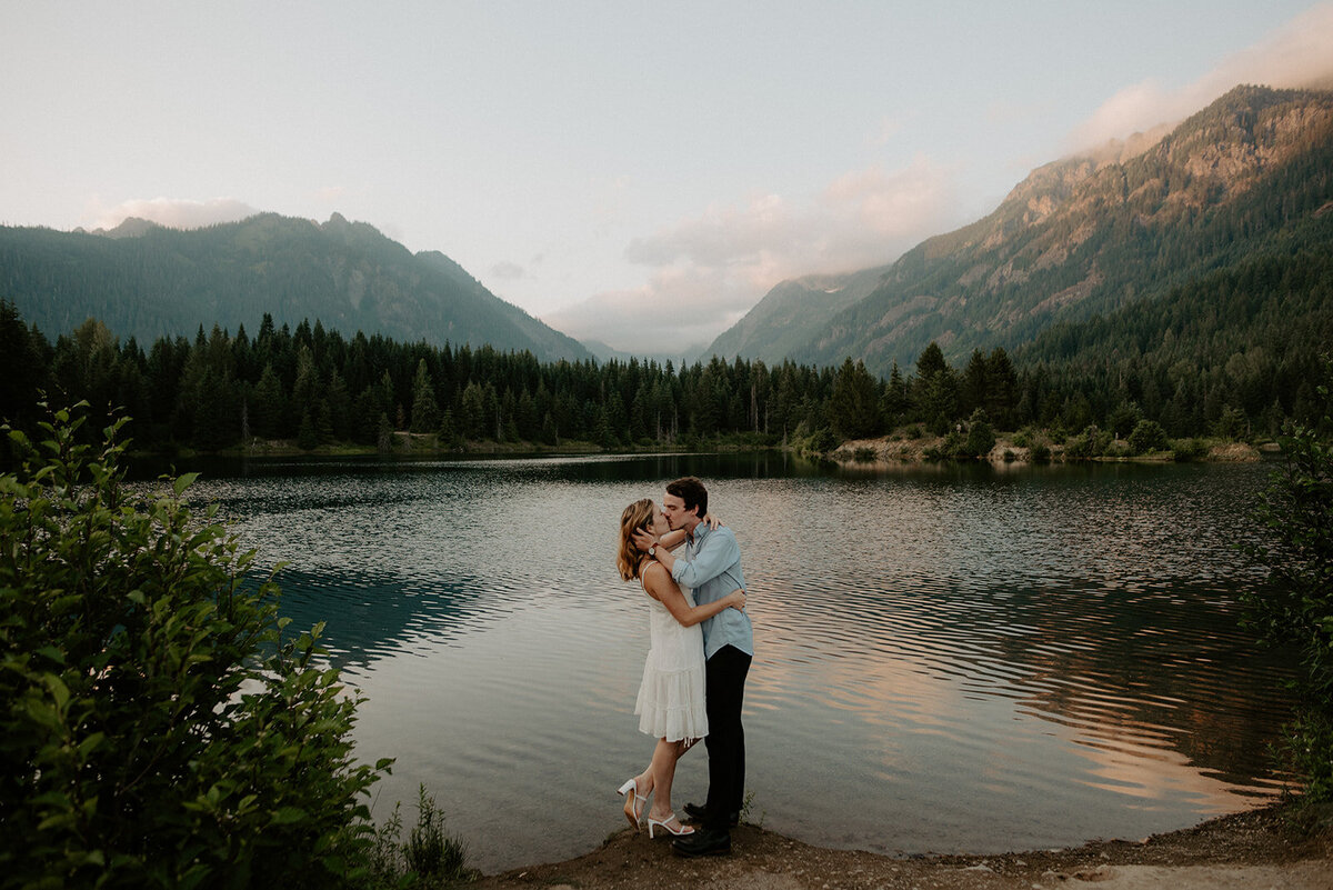 Lindsey-Paradiso-Photography-seattle-wedding-photographer-2123