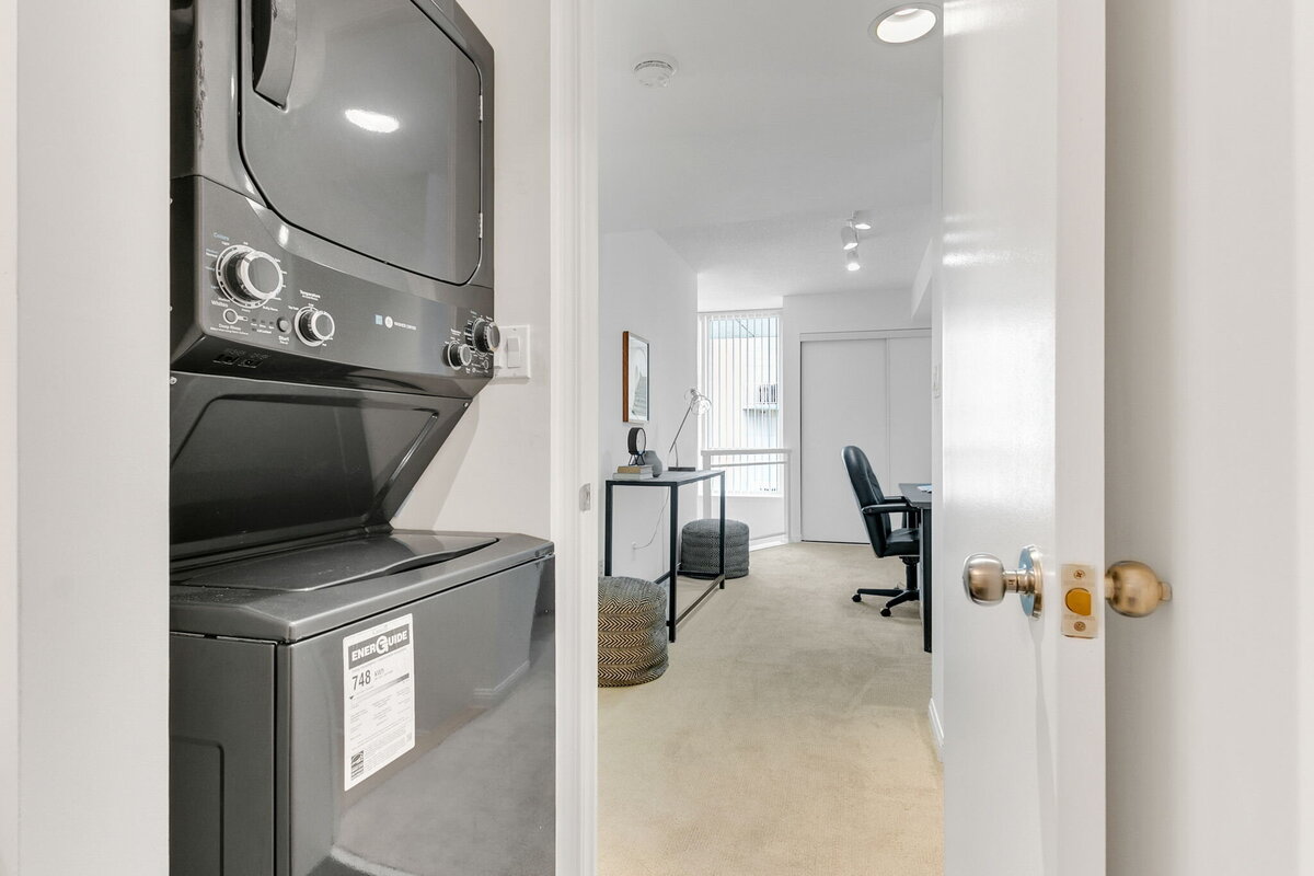 36-web-or-mls-59_001_Laundry Room
