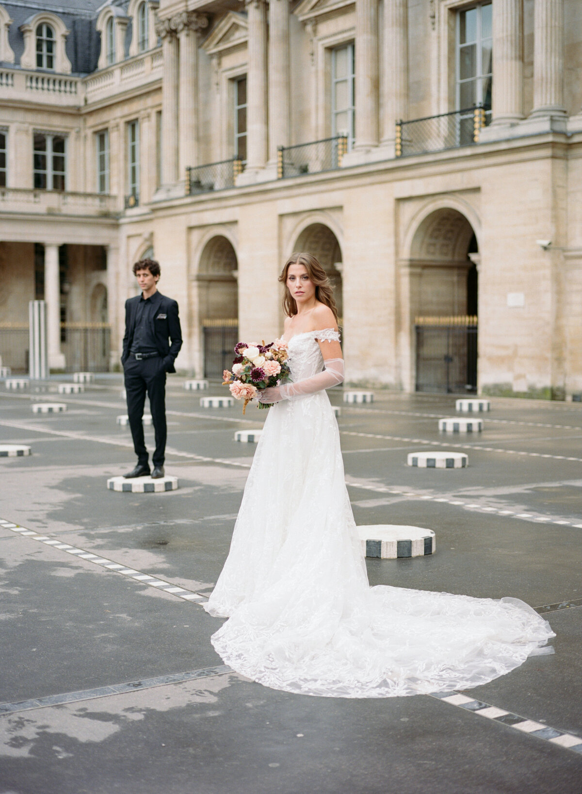paris-wedding-photos-palais-royal-78