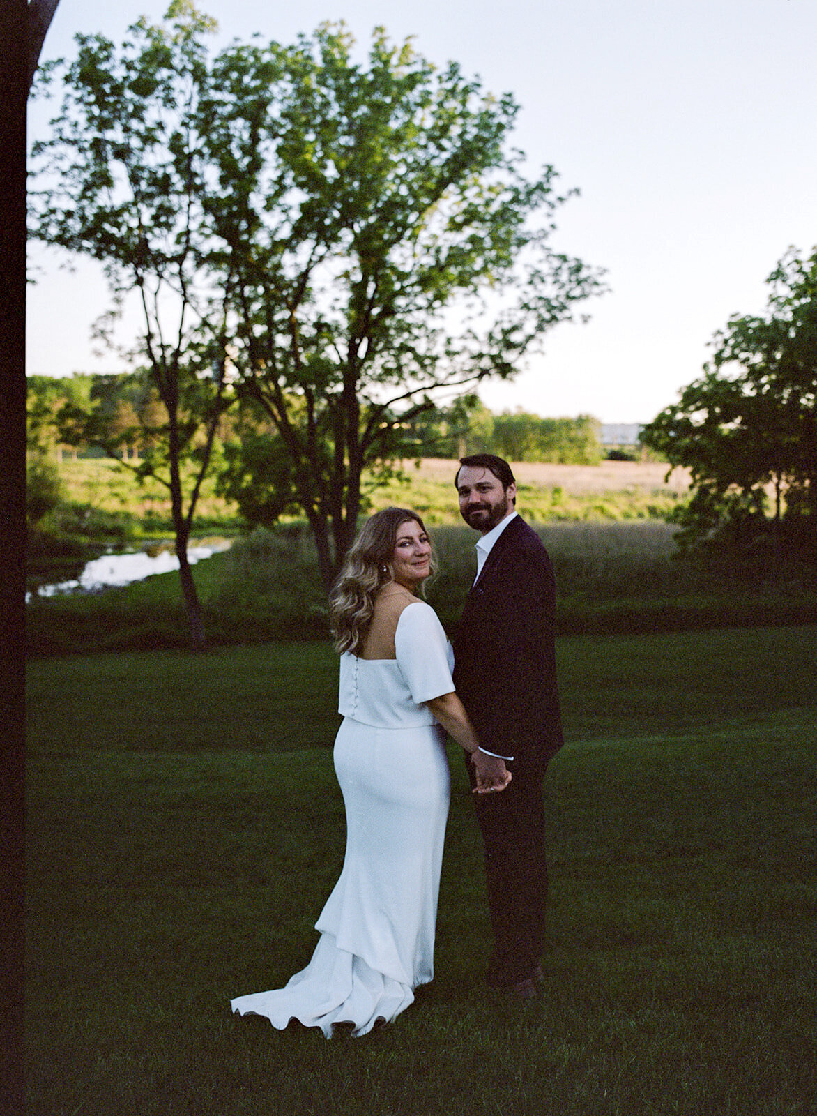 drowned-lands-brewery-wedding-nyc-photographer-love-melissa-703