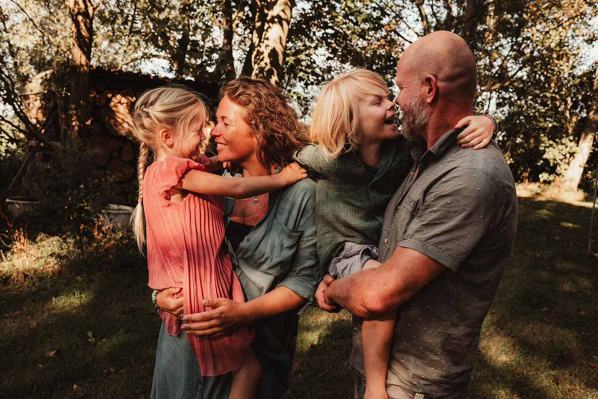 Spontane-familie-fotoshoot-door-Studio-Steef-Alphen-aan-den-Rijn-28