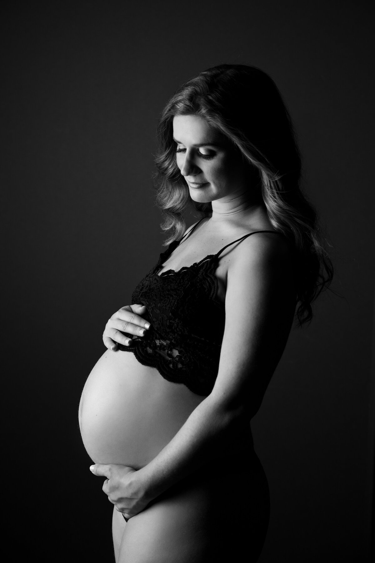 Black and white maternity photography nyc