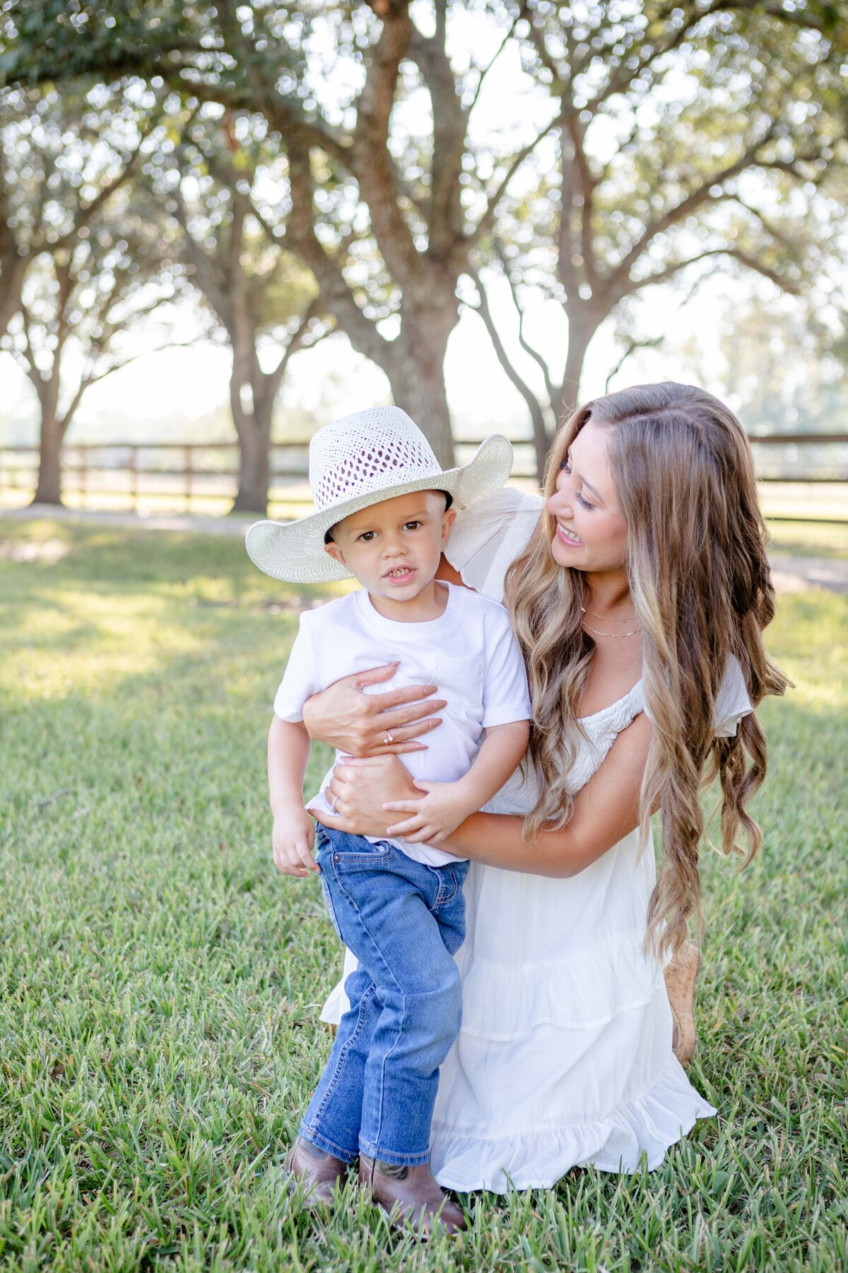 Houston-TX-fall-mini-session-Sweet-P-Farm-Magnolia-and-grace-photography-co-ClaudiaB# (1)-21
