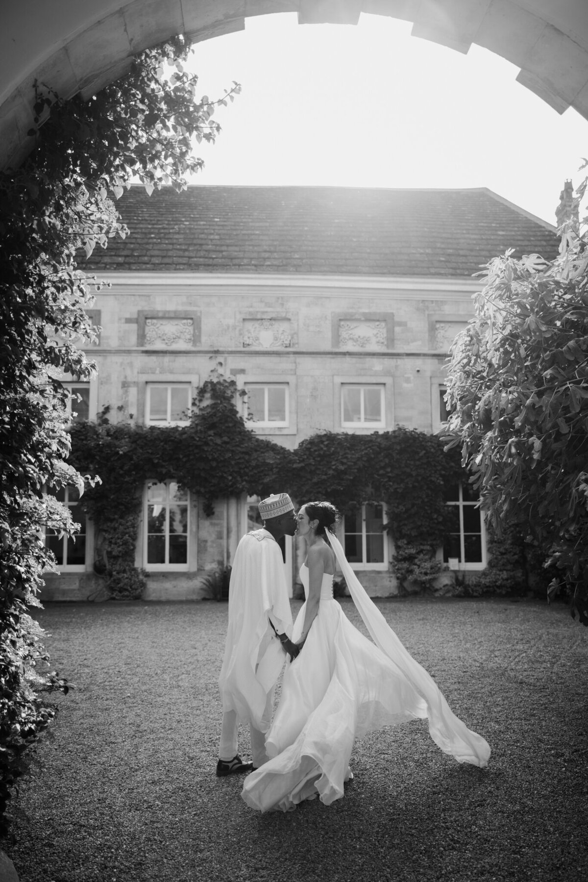 Natalie & Baba - Firle Place - Socials-108