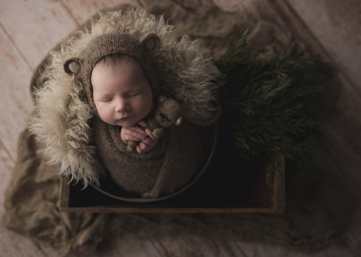 newborn-vintage-props