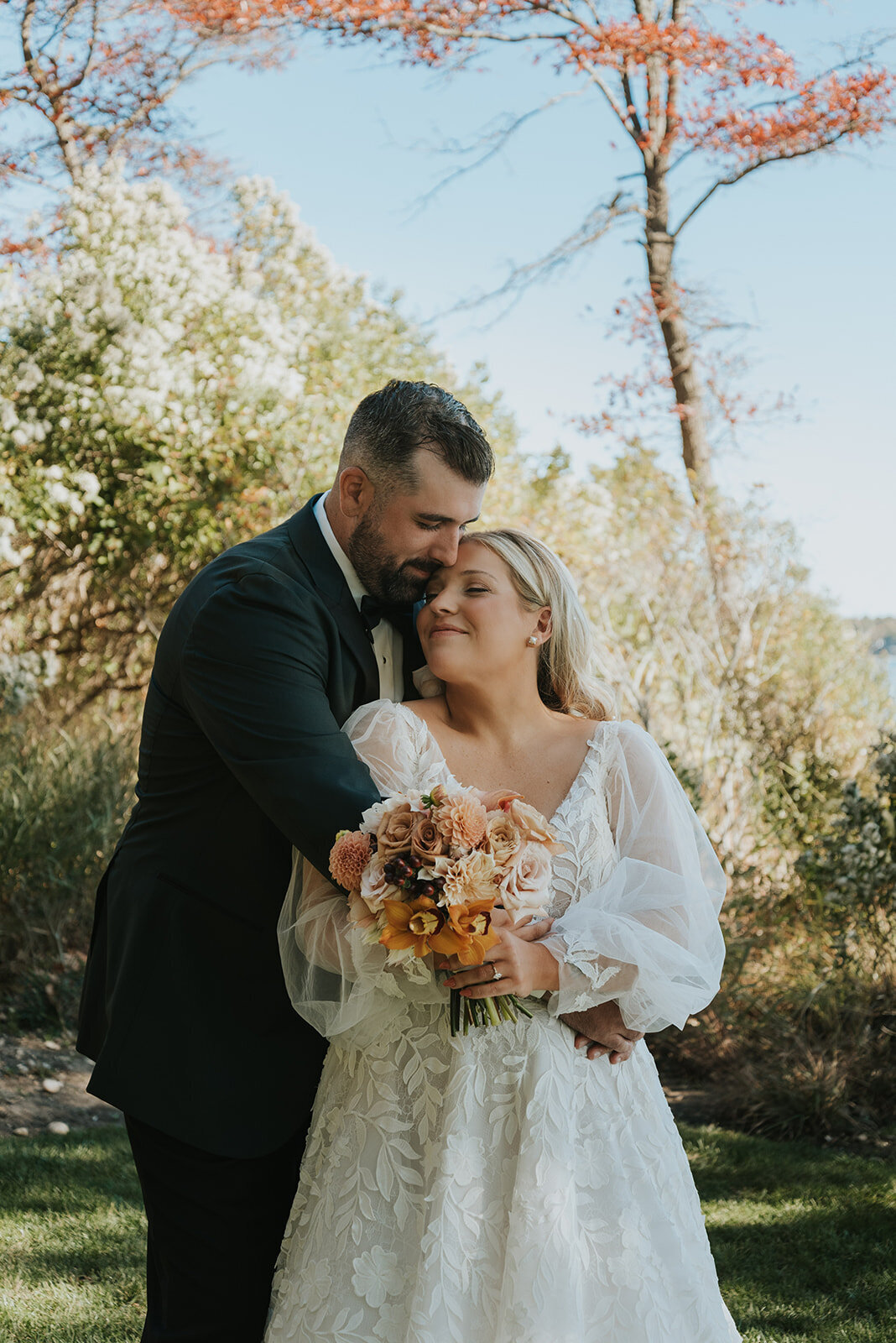 ANDREA-NICK-FALL-PECONIC-BAY-YACHT-CLUB-WEDDING_PHOTOS_BY_MARIA_B_LUNG_0285