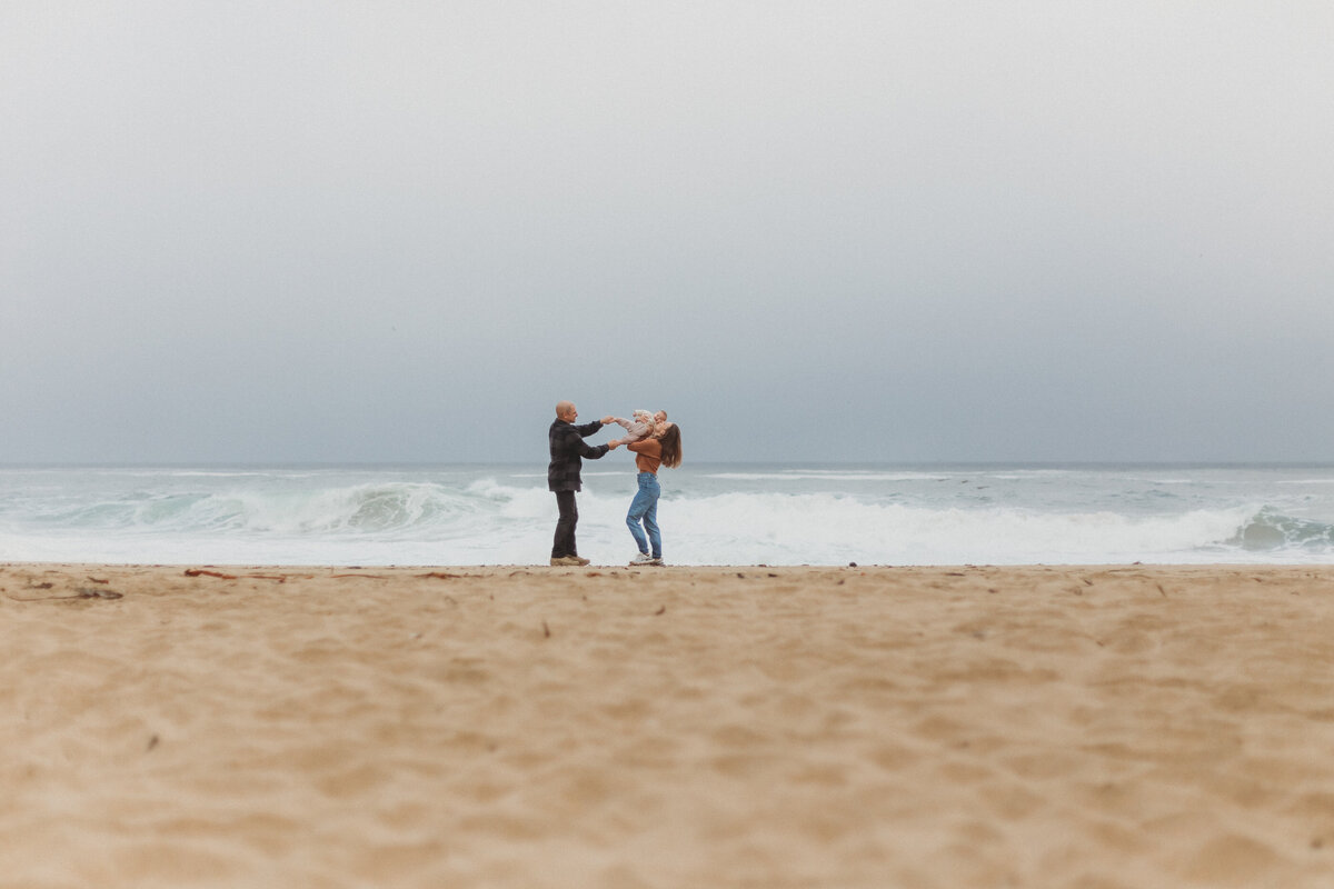 skyler maire photography - gray whale cove family photos, beach family photos, norcal family photographer-9933