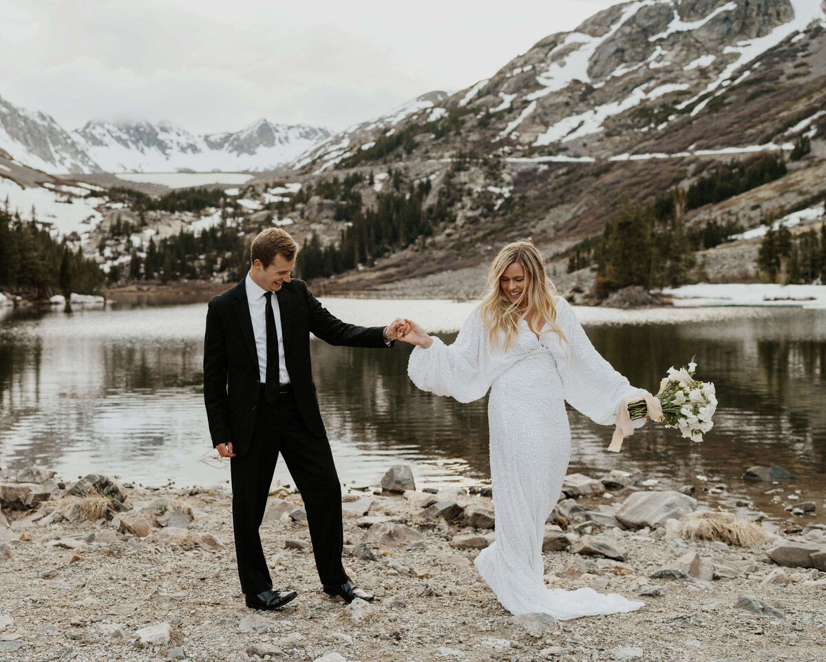 blue-lakes-elopement-photographer-21