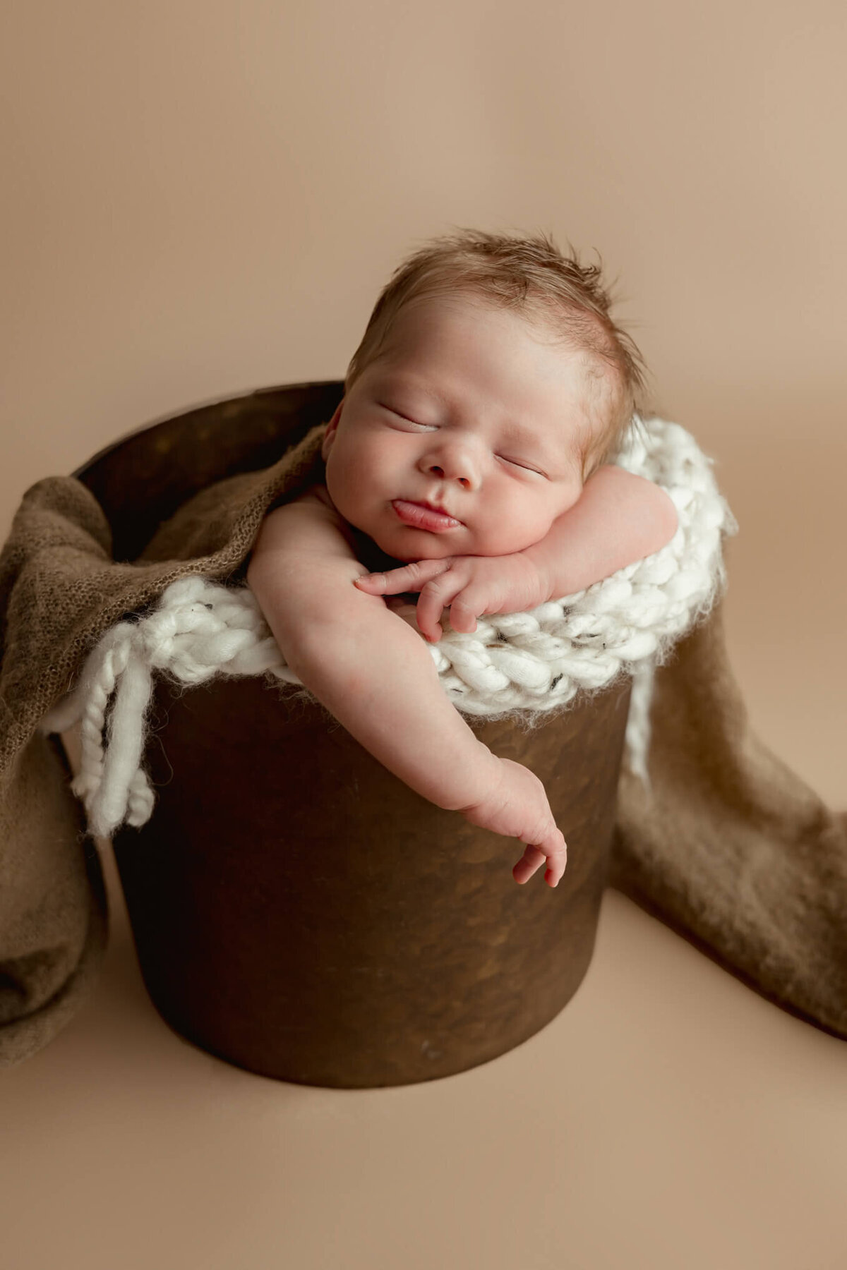 york-studio-newborn-photographer-12