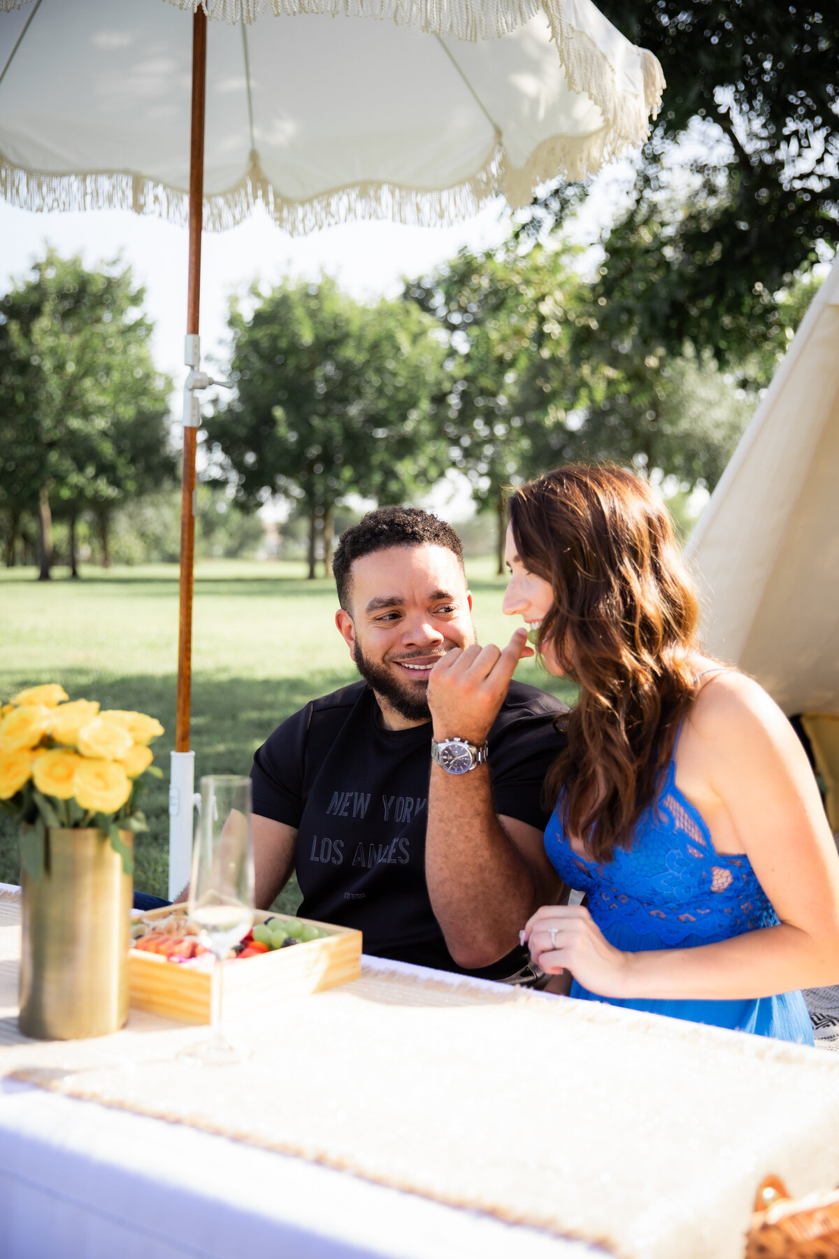 Proposal planning ideas in Austin man feeding woman