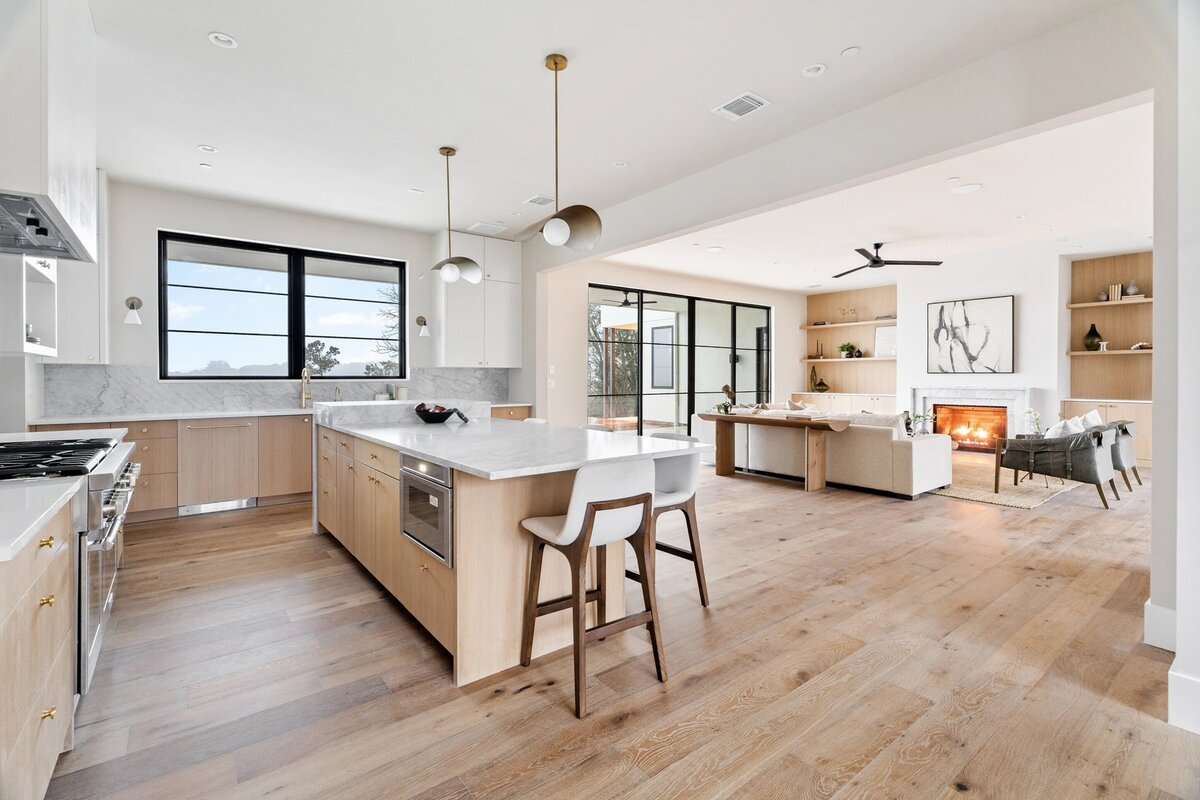596-lancelot-way-kitchen-2