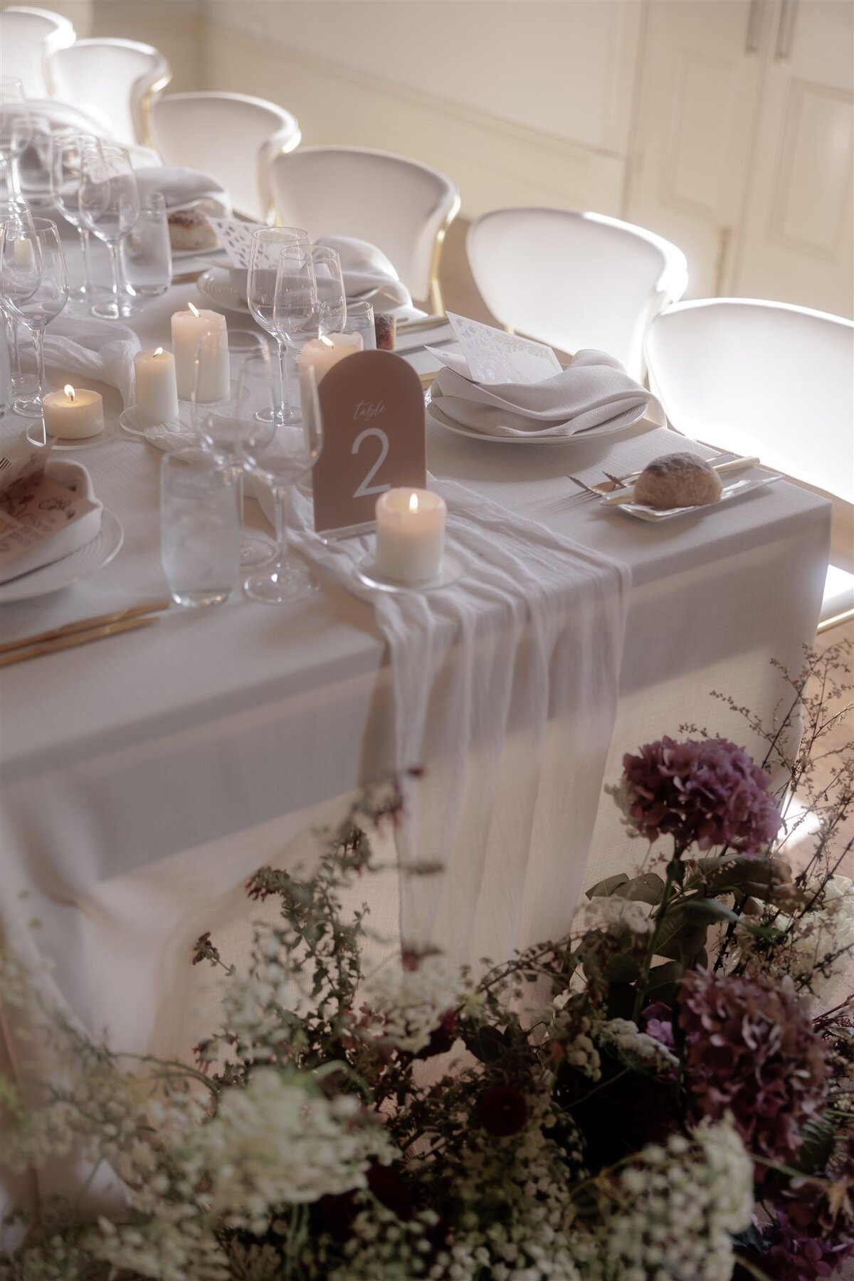 Maegan-Brown-Moments_20240120_Wedding_Stella-Julian_Botanical-Gardens_Sophia-Prahran-Arcade_2781