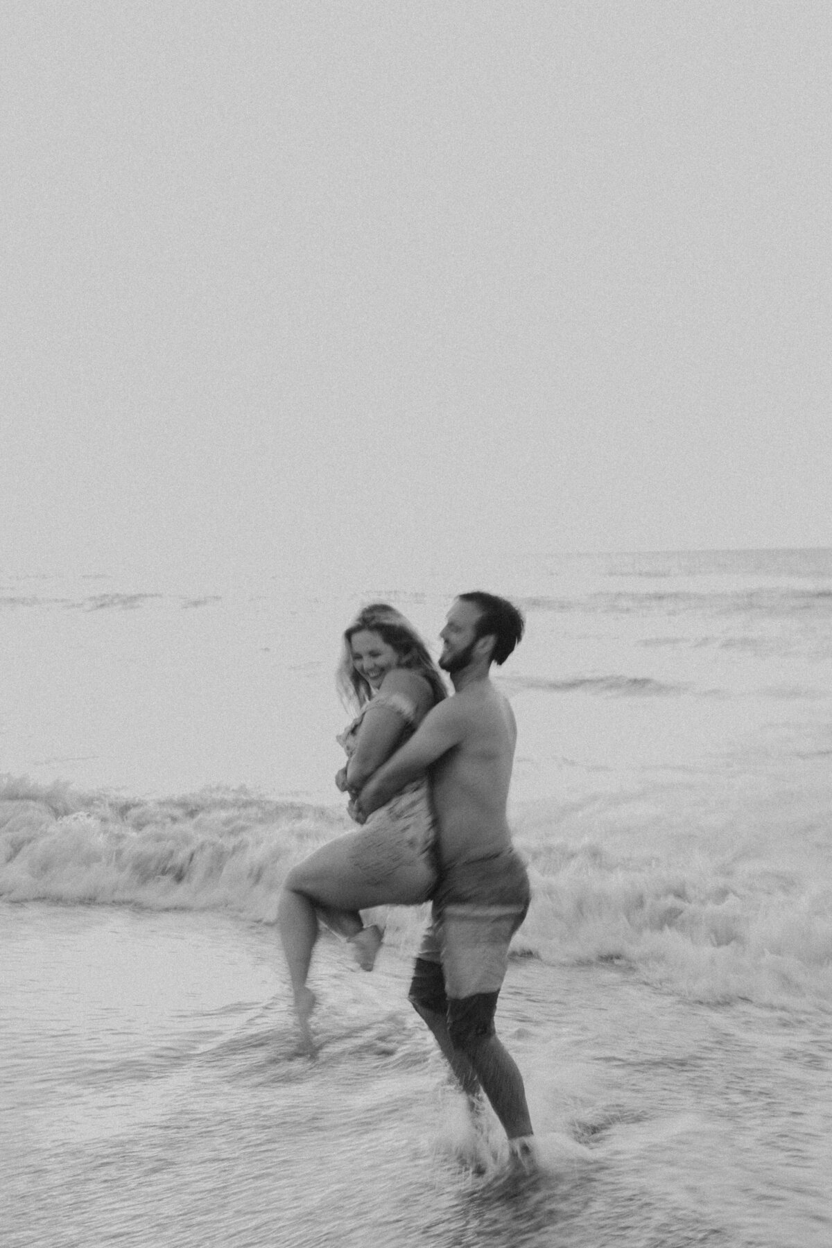 Amelia Island - Surf Couple Photoshoot-198
