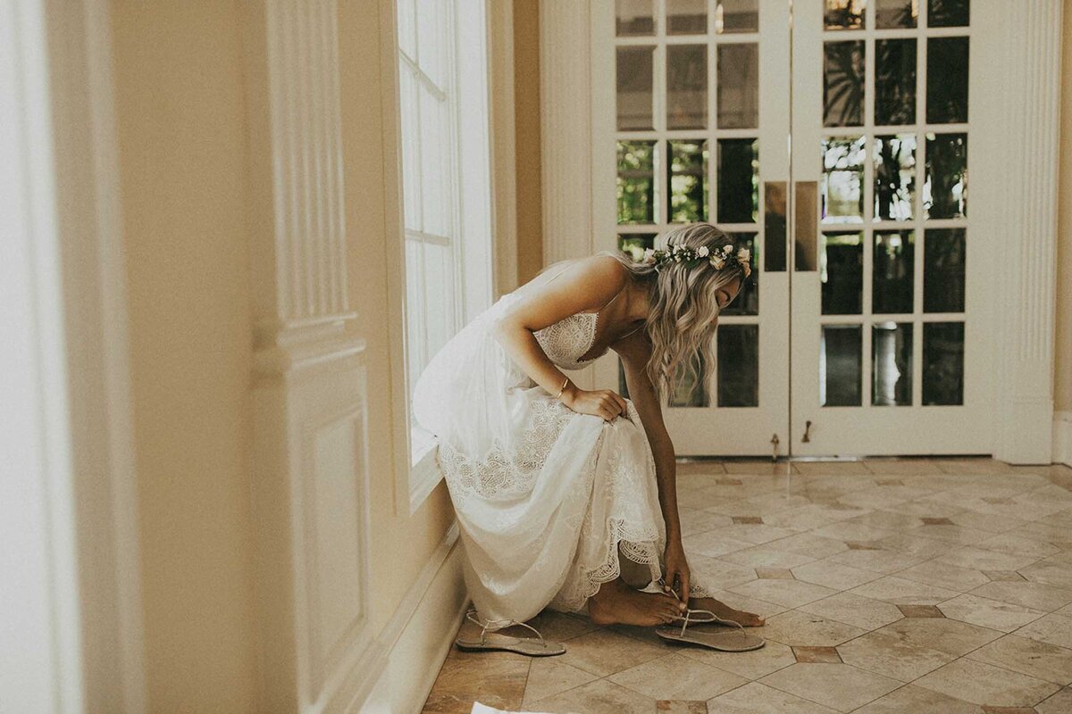 jaclyn-fisher-events-planning-neutral-boho-estate-wedding-in-new-jersey-36