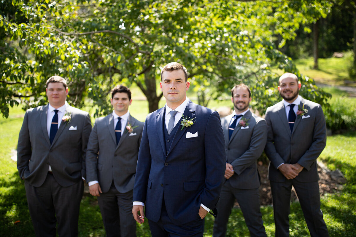 loudoun-studios-bluemont-vineyards-weddings-va00100