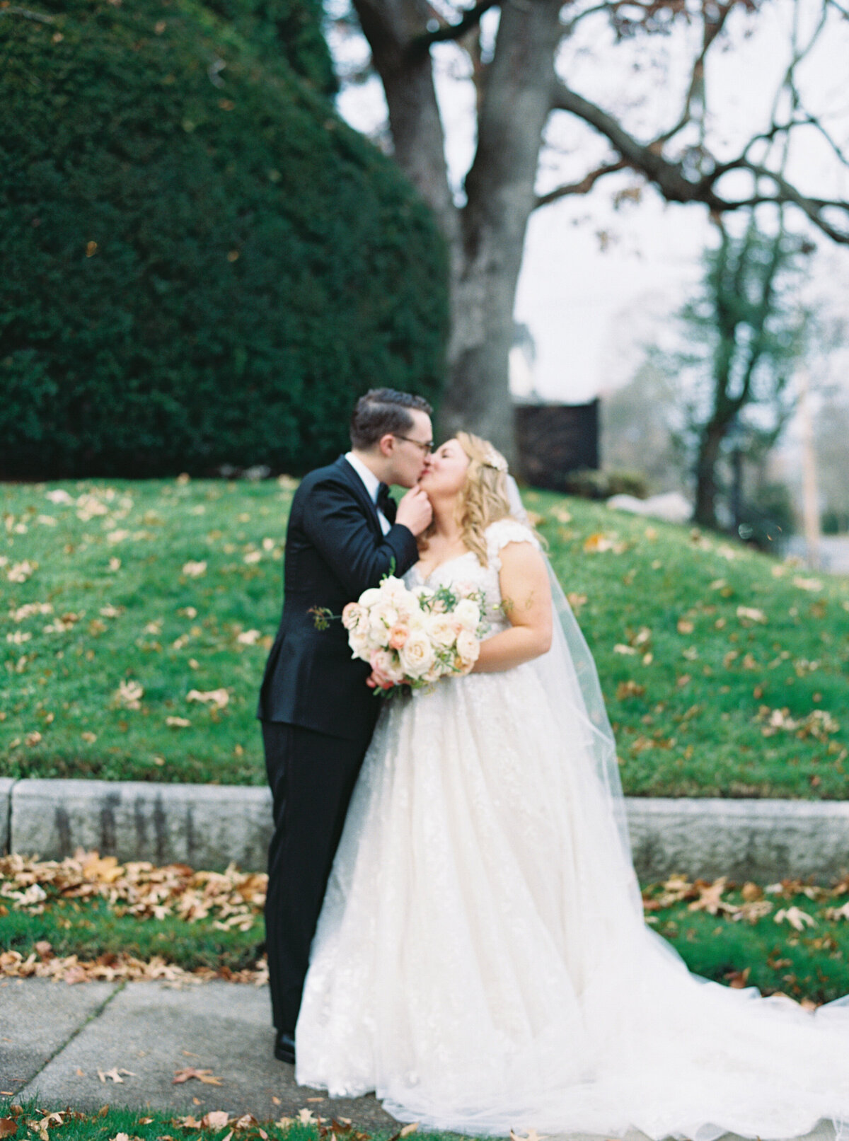 winter-wedding-portraits-ri