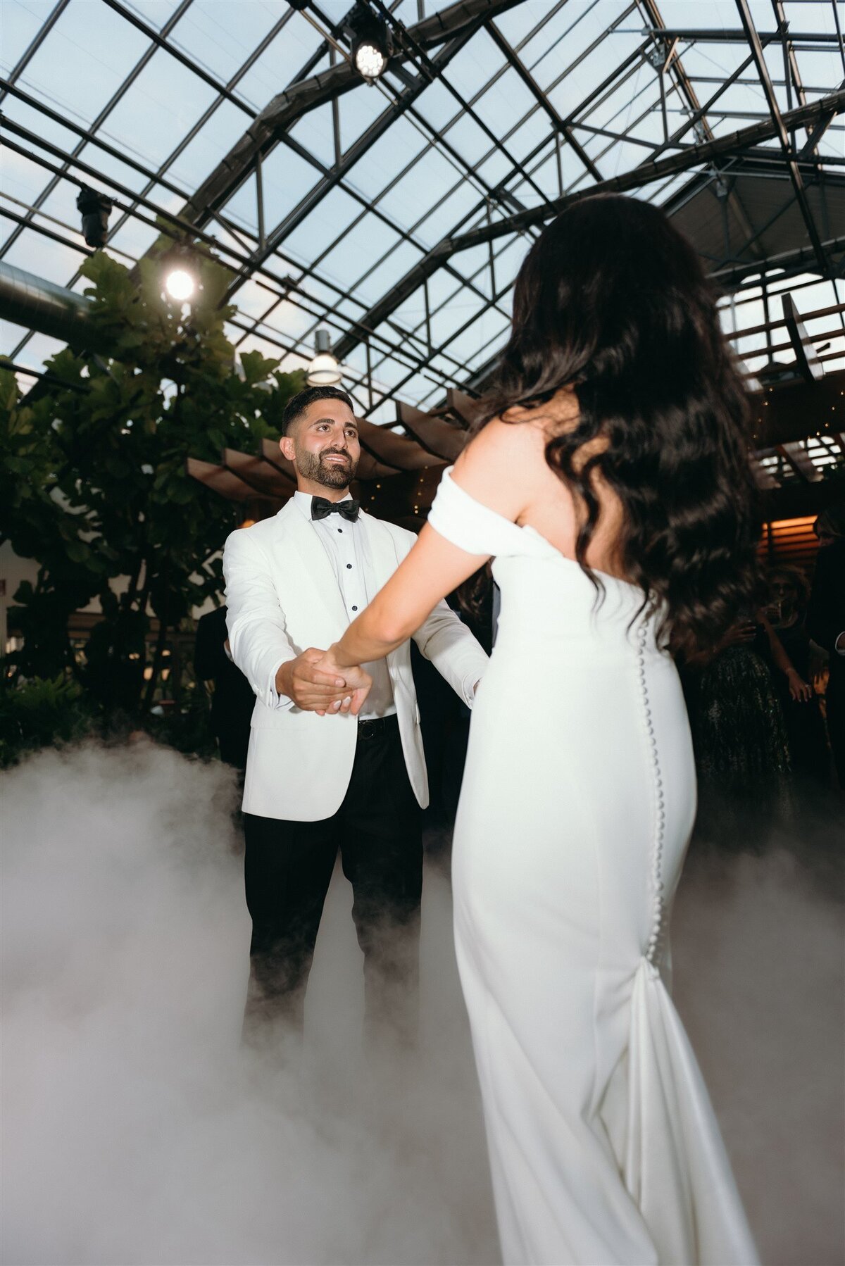 aquatopia-chic-greenhouse-wedding-ottawa-editorial-wedding-photographer-1133