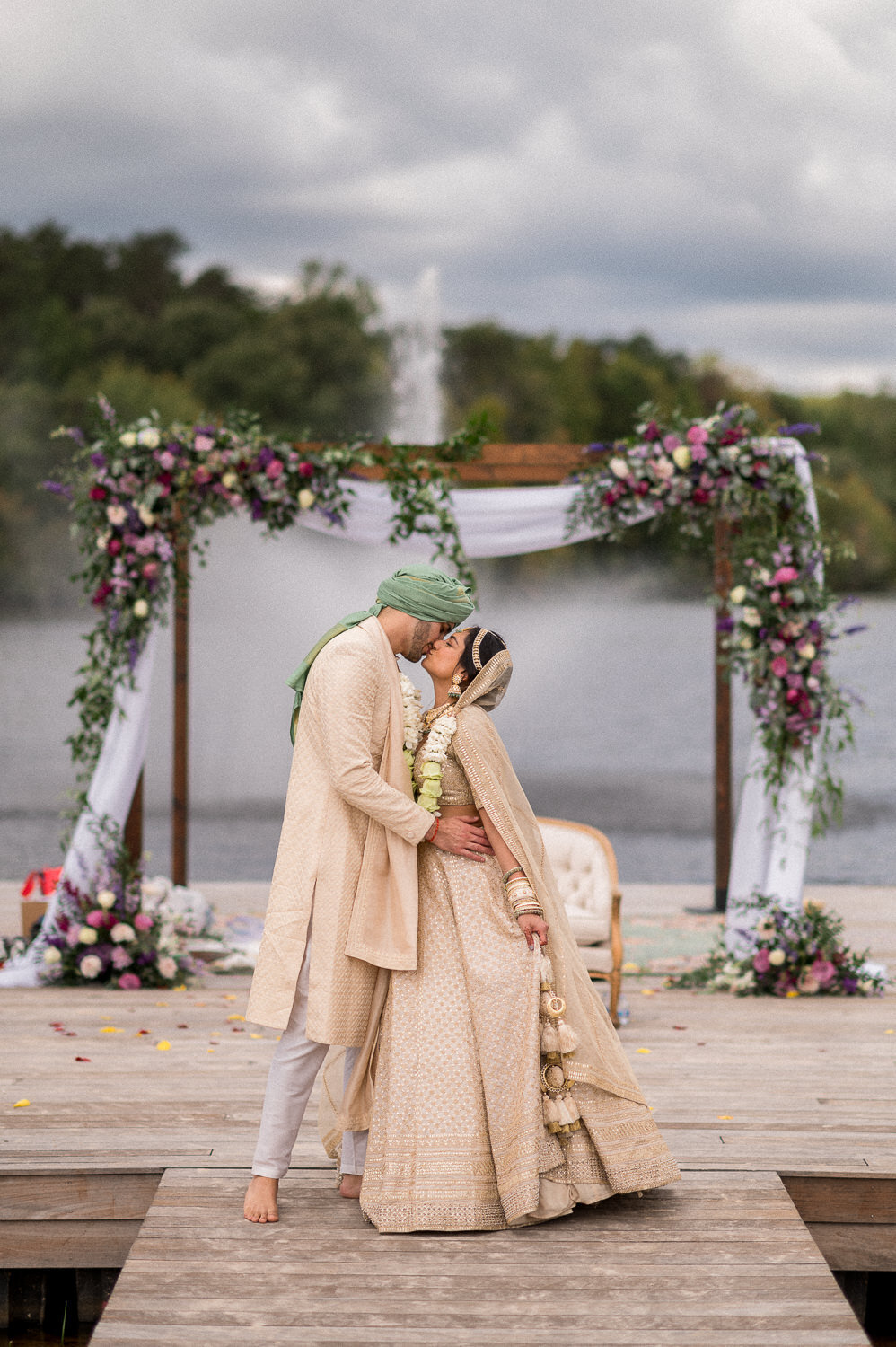 Indian-American Fusion Wedding Photographer - Hunter and Sarah Photography-55