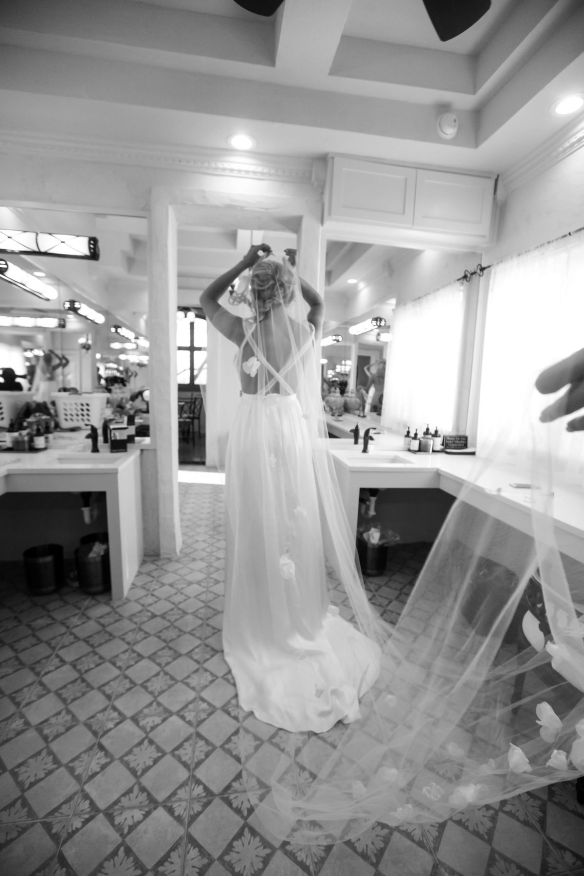 Loco Lens Michelle Loconoto Photography-Wedding 101