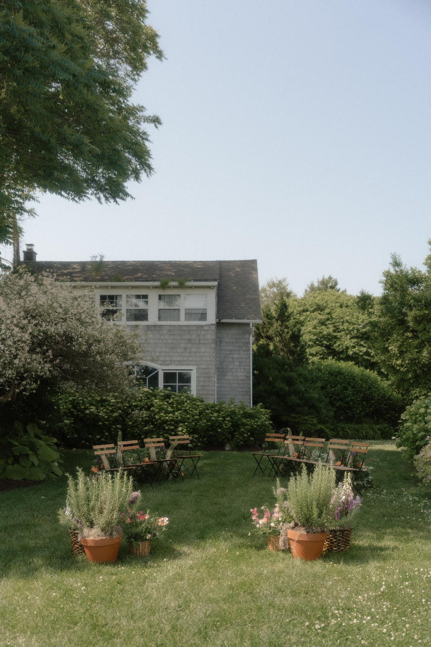 backyard-wedding-ceremony-madison-ct