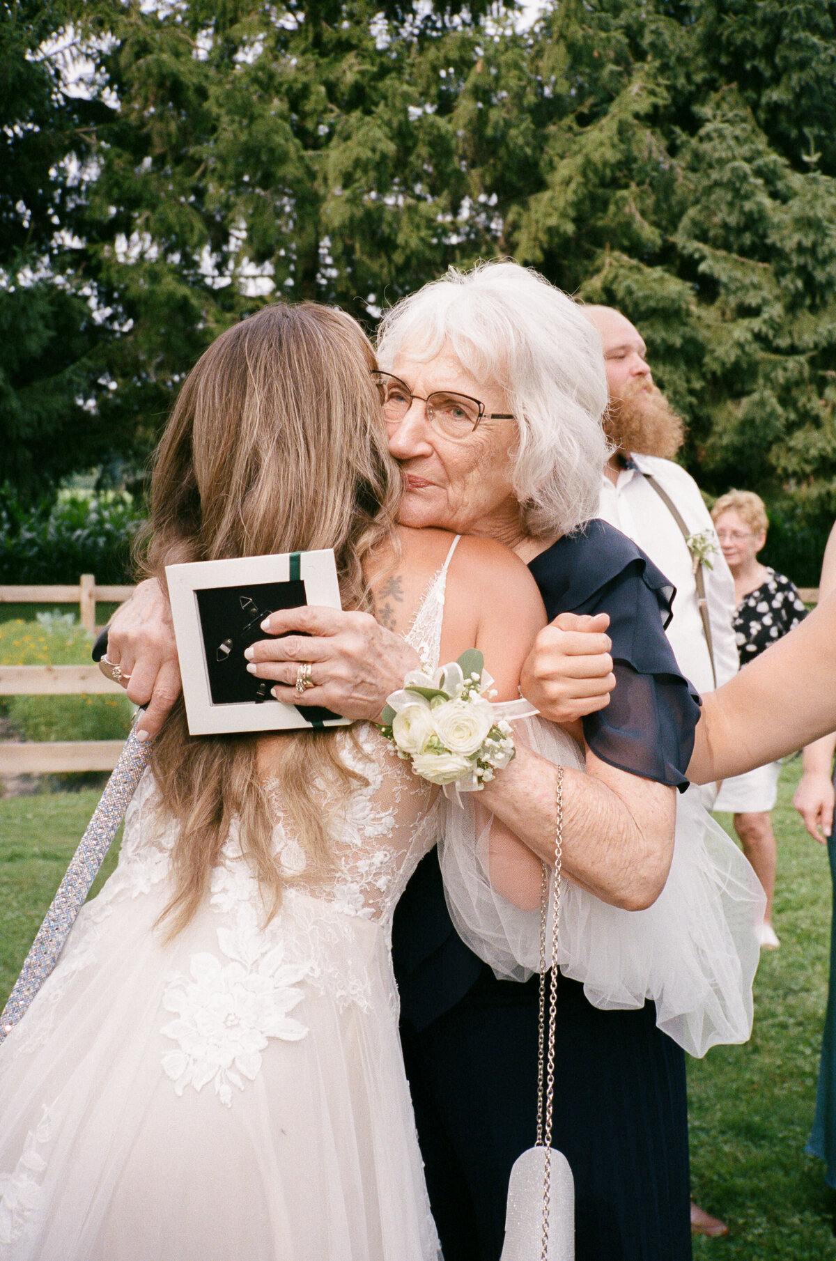 Intimate-Toronto-wedding-20