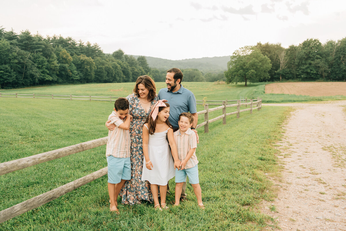 Sharon Leger Photography | Canton Connecticut Newborn and Family Photographer | Burlington, CT-3