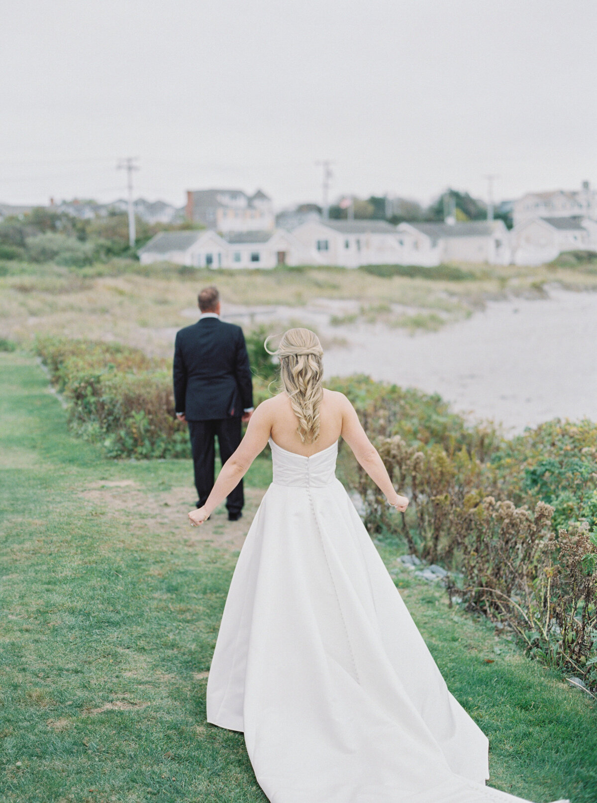 Emily March Photography Wilmington, North Carolina and Destination Wedding Engagement Photographer Heirloom Photography for Memorable Gatherings Light Airy Sentimental Imagery Images Weddings VaughanWedding_0153 copy