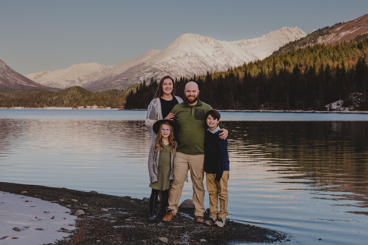90AlaskaSyverson FamilyMoose Pass