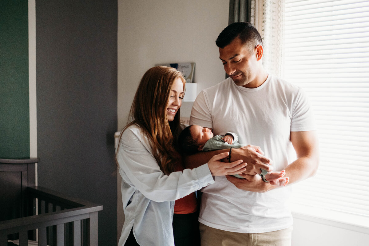 Las-Vegas-Newborn-Photos-at-home (11)