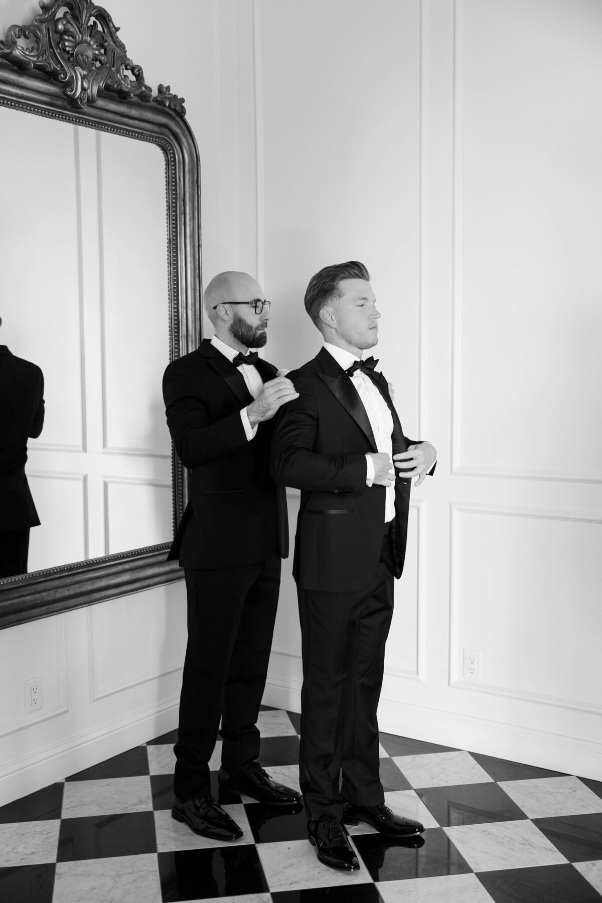 TNAI_Emily & Corey_5.3.25_Getting Ready-86_(2048)