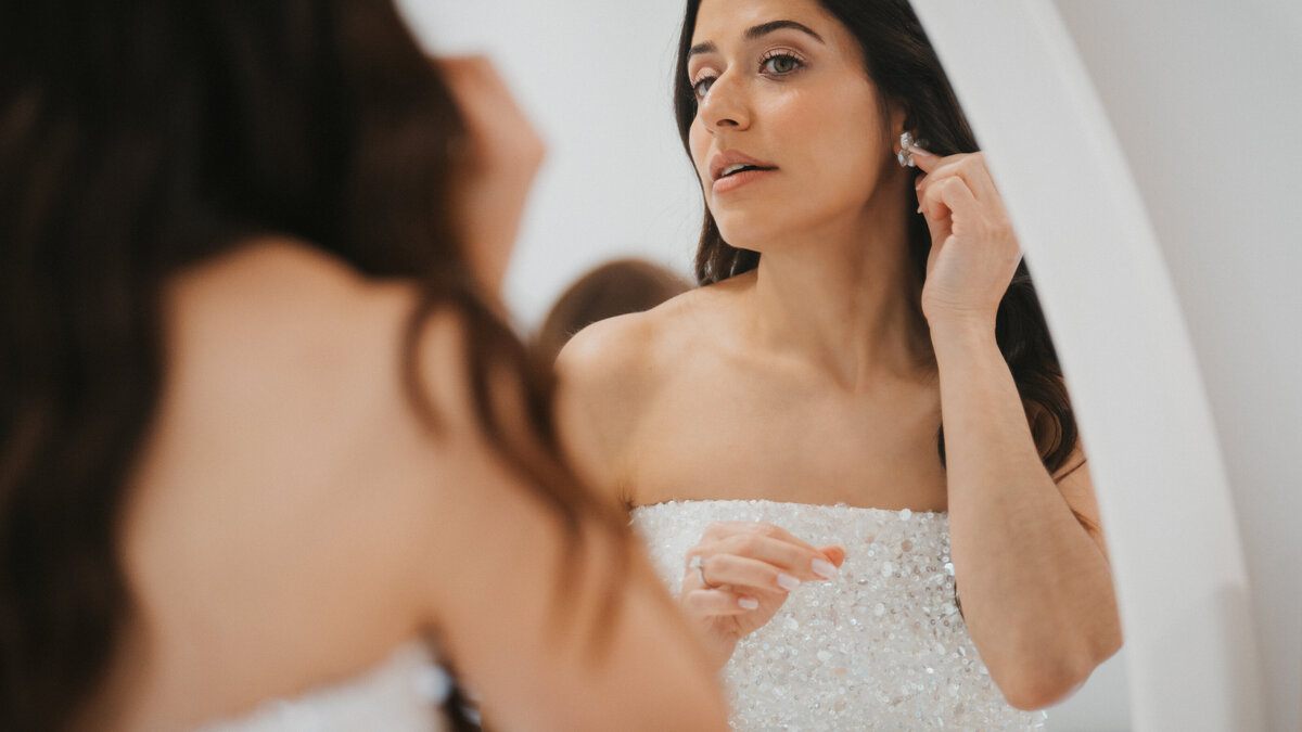Amanda&Adam_GettingReady-19
