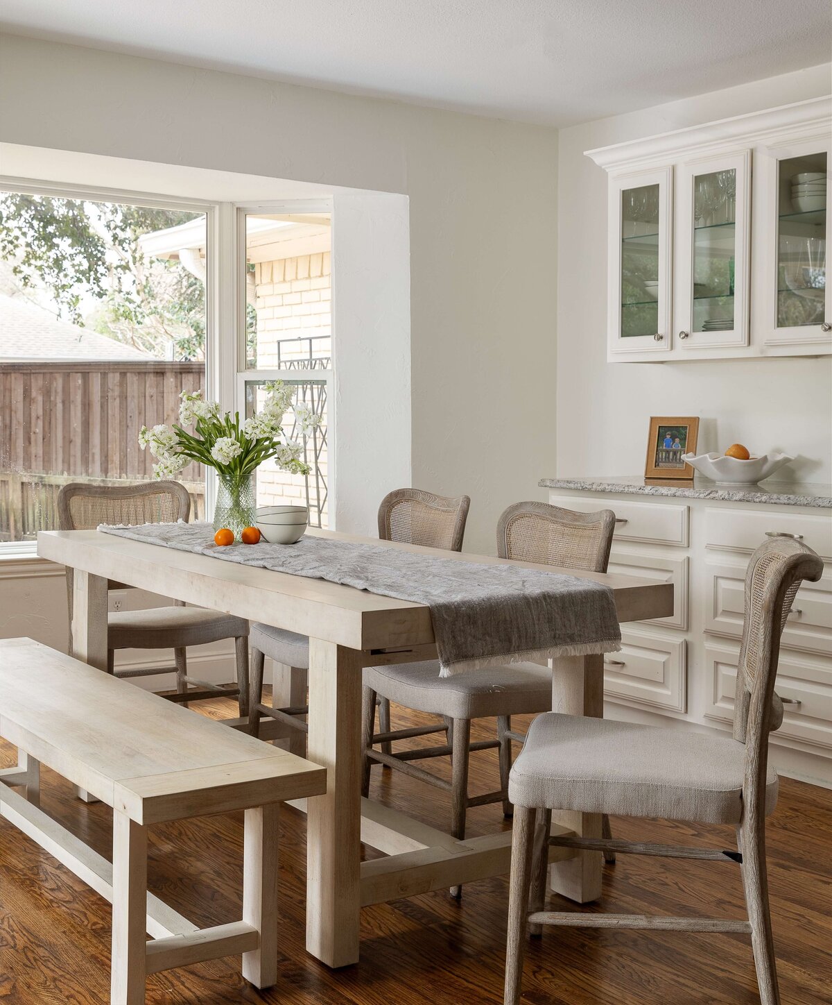 rebekah-nicole-interiors-cove-breakfast-nook