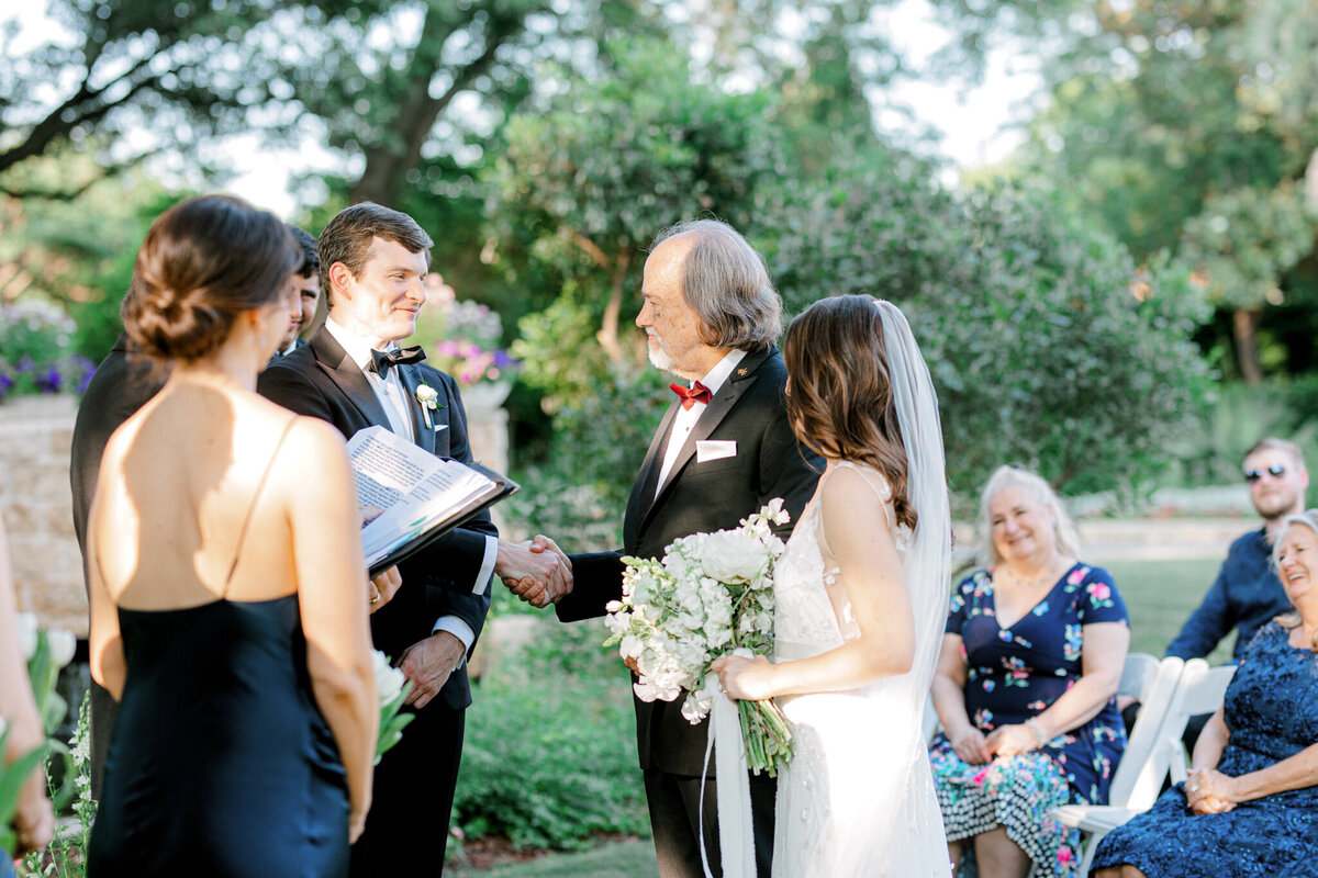 Gena & Matt's Wedding at the Dallas Arboretum | Dallas Wedding Photographer | Sami Kathryn Photography-140