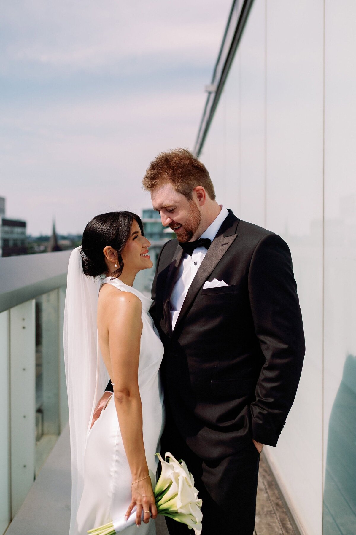 1HotelTorontoWeddingFirstLook-77