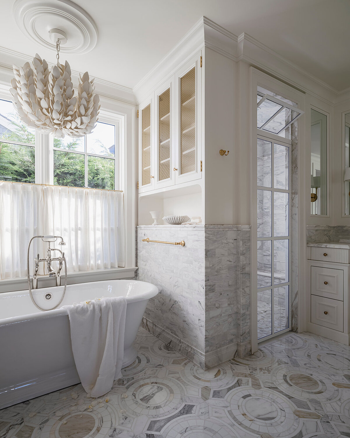 Kat Lawton Interiors - Seattle Interior Designer - French Beauty - Morrow_KaraMercer2242-HDR-Edit